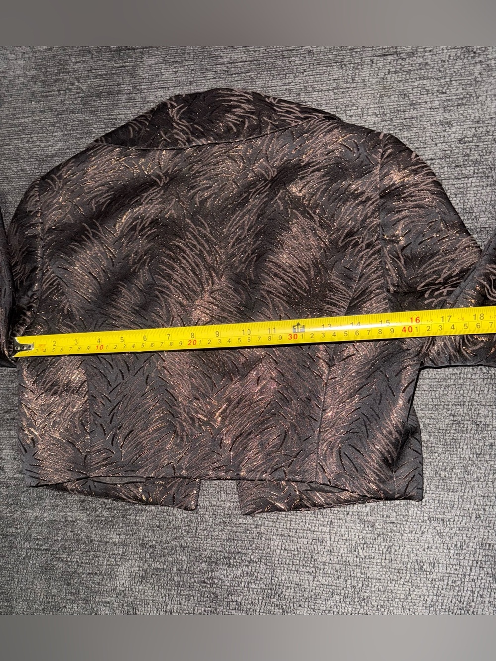 Vintage 90s Carmen Marc Valvo Metallic Brocade Bolero Jacket Size 6 - Picture 4 of 8